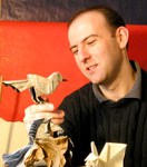 <b>Roman Diaz</b>, author of 2 books, is famous both for his very ingenious folding <b>...</b> - RomanOrigami(1)